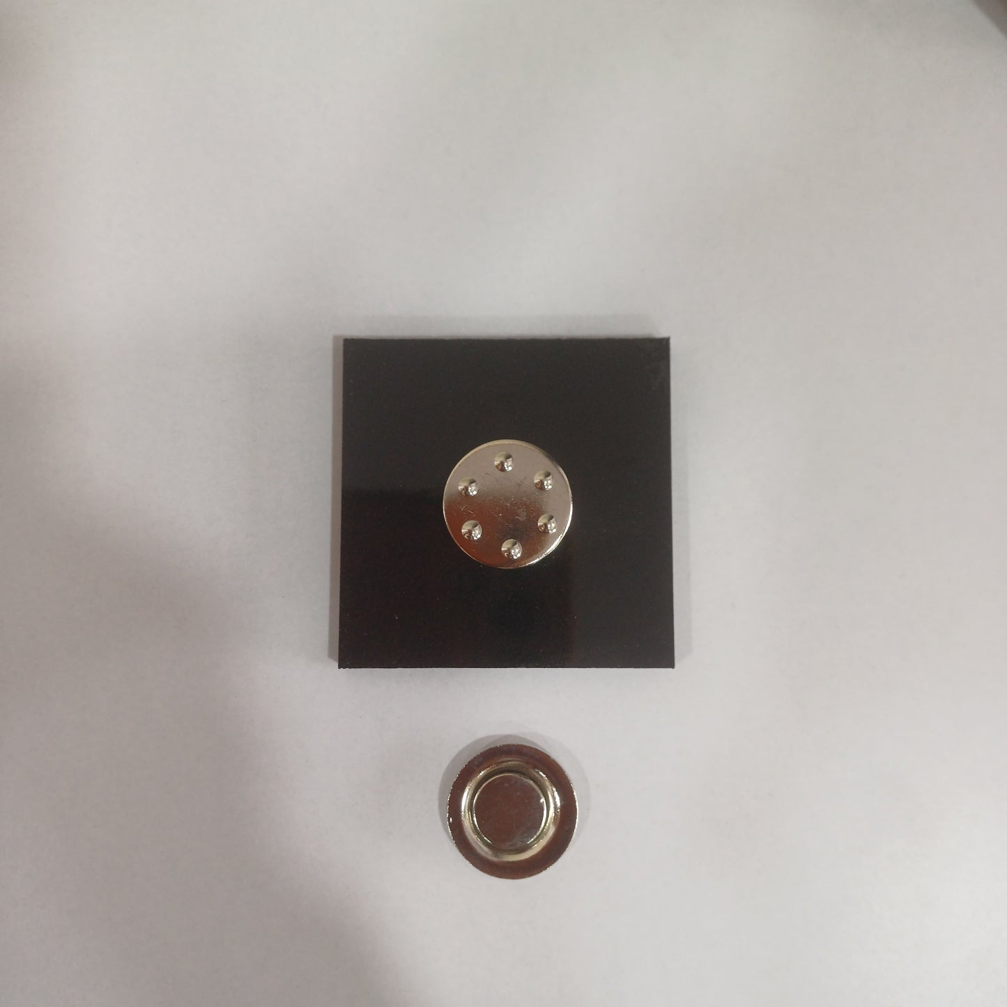 Personalized Square 44mm Magnetic Badges for Promotions, Events, Freebies, Corporate Gifting, Staff & Exhibitions