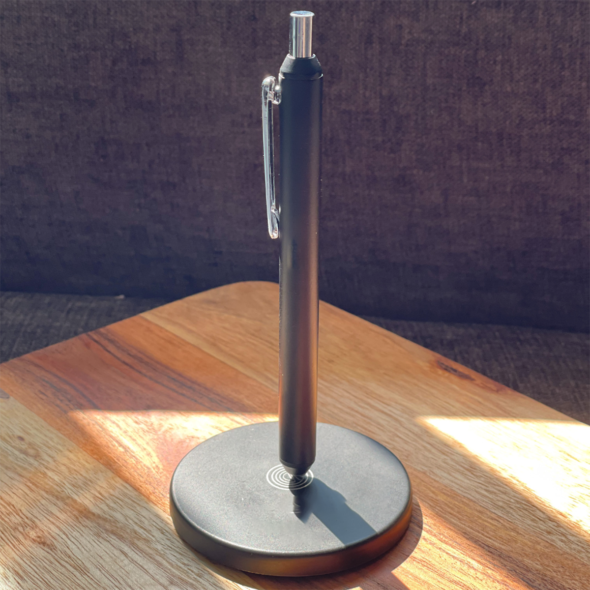 Personalized magnetic pen stand featuring a sleek design for stylish office organization