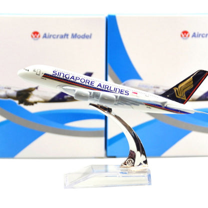 Aircraft Model Small Singapore Airlines - For Office Use, Personal Use, or Corporate Gifting-JA