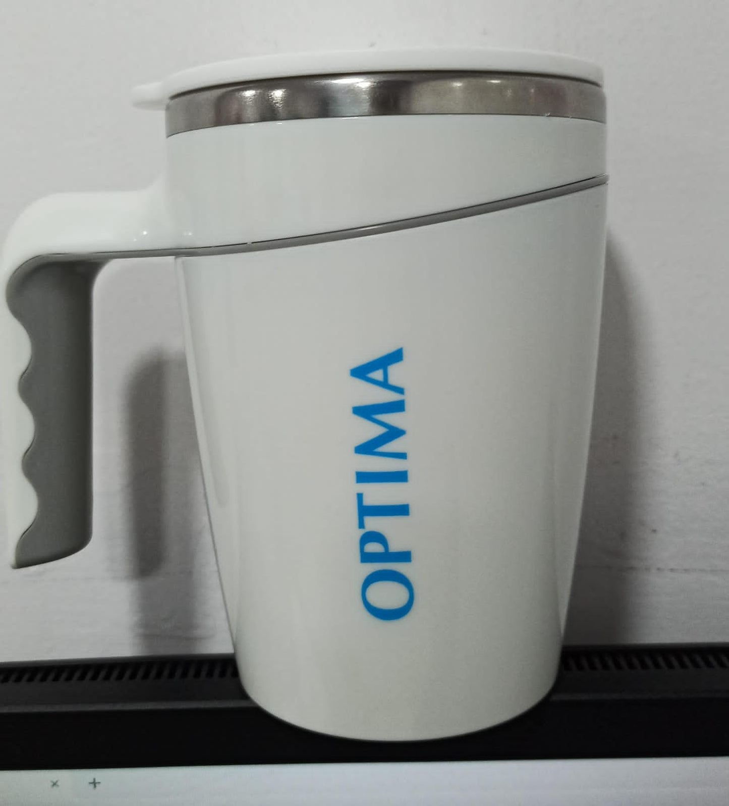 Personalized White 470ml Spill Free Suction SS Mug - For Corporate, Client or Dealer Gifting, Promotional Freebie BGH168